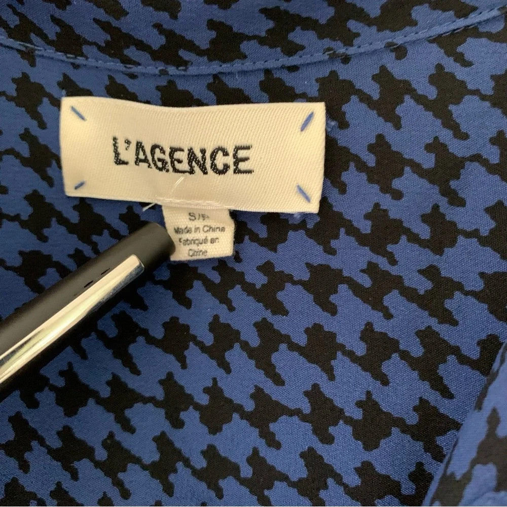 SOLD L’agence Cameron Shirt Dress Blue & Black Sz S 100% Silk Houndstooth - Picture 2 of 10